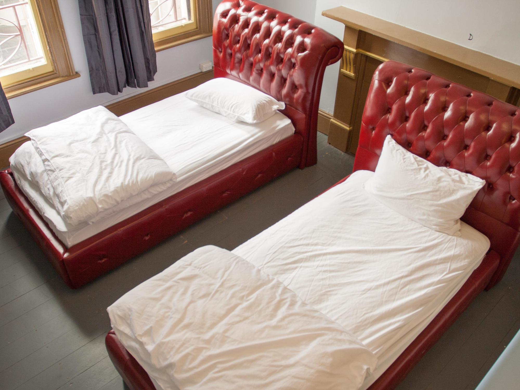 Backpackers Imperial Hotel Hobart Bagian luar foto