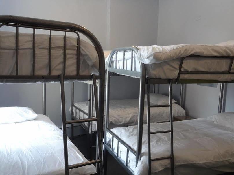 Backpackers Imperial Hotel Hobart Bagian luar foto